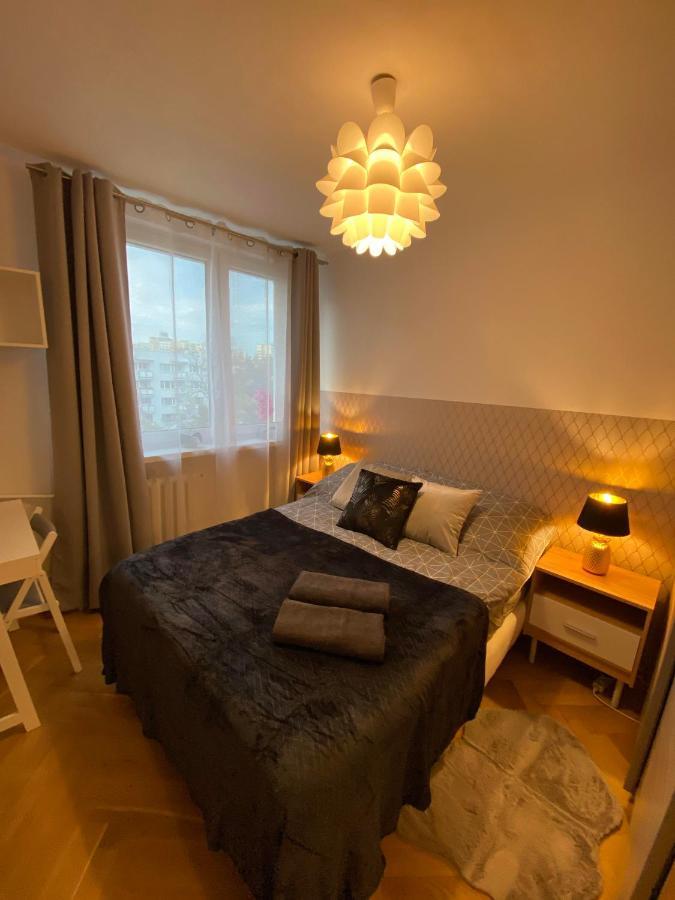 Clicktheflat Mila Center Apart Rooms Warschau Exterior foto